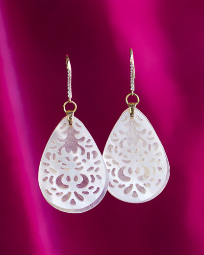 Eloise Shell Drop Earrings